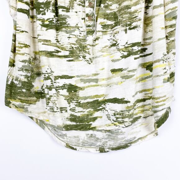Pilcro Anthroplogie Green Abstract Oversized Top Shirttail Hem Womens Size Med - Picture 5 of 11